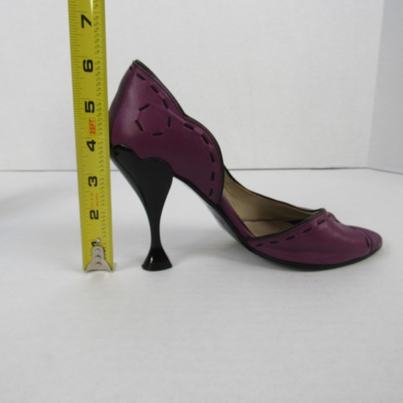 John Fluevog Hepburn Purple Leather Black Stitching Pumps Heels Open Toe - Picture 13 of 13